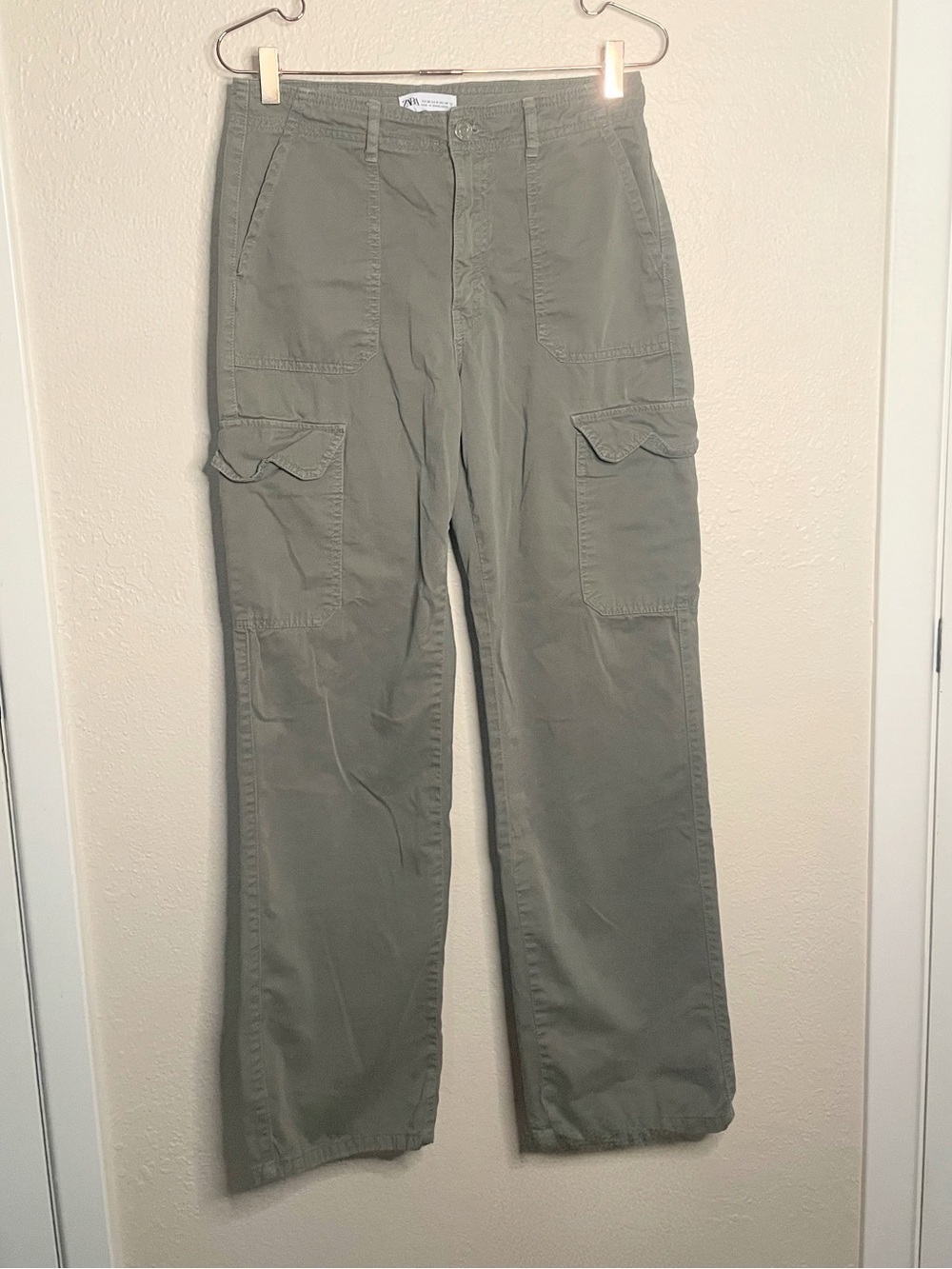 Zara Olive Straight Leg Cargo Utility Pants Size 6